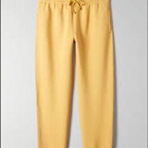 Yellow aritzia sweatset